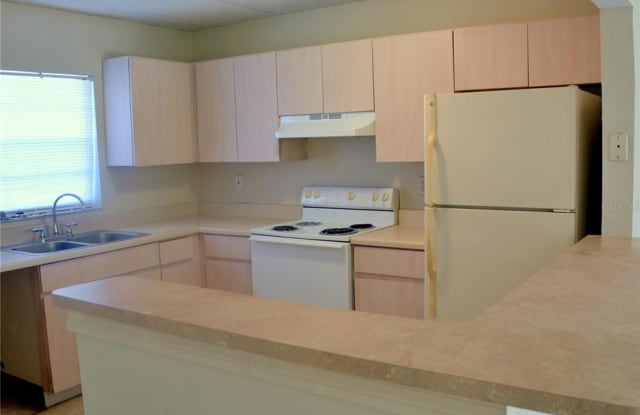 2840 SOMERSET PARK DRIVE Gallery 3
