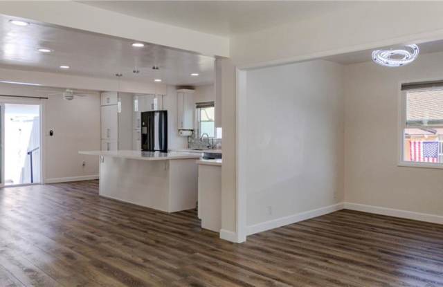 1509 North Meadows Avenue photos photos