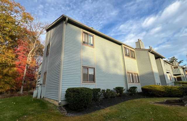 1909 WOODHOLLOW Drive photos photos