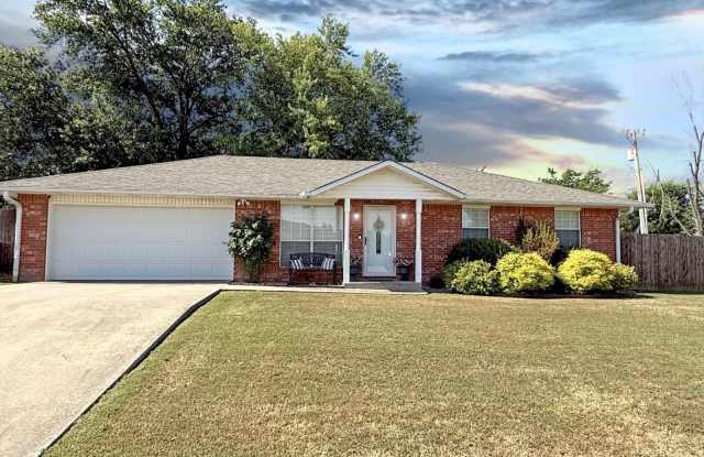 1202 E Keller St - 1202 East Keller Street, McAlester, OK 74501