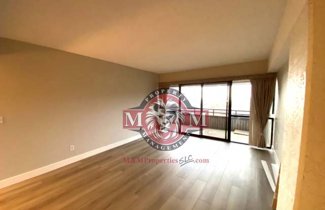 Spacious East Bench Condo With Beautiful Valley Views Gallery 3