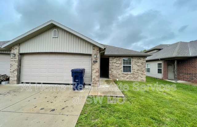 621 S Landen - 621 South Landen Avenue, Republic, MO 65738