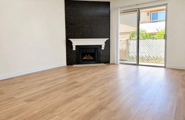 Spacious 2 Bedroom 2 Bath Condo Gallery 4