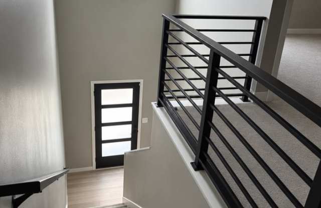 523 Harper Circle - 1 Gallery 2
