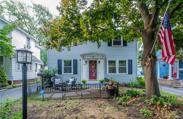 111 Leland Road photos photos