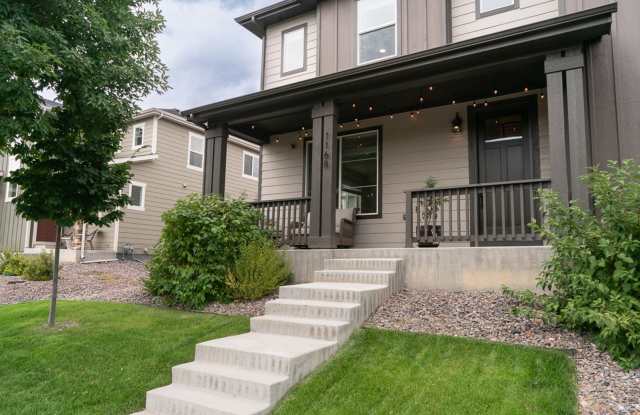 2 story townhome in Registry Ridge photos photos