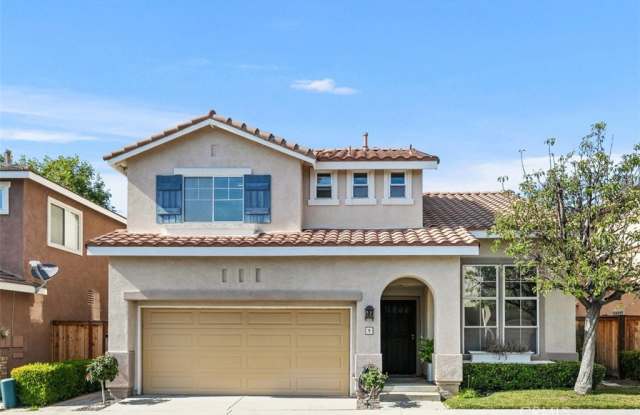 9 Acorn Ridge photos photos
