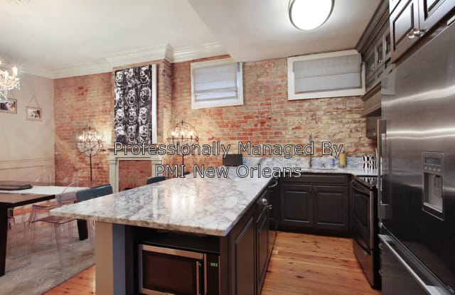 524 Dauphine St - 524 Dauphine Street, New Orleans, LA 70112