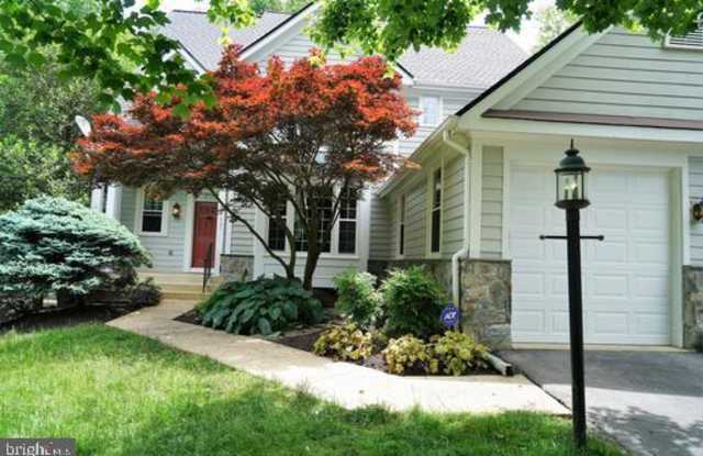11401 NORTHWIND COURT Gallery 2