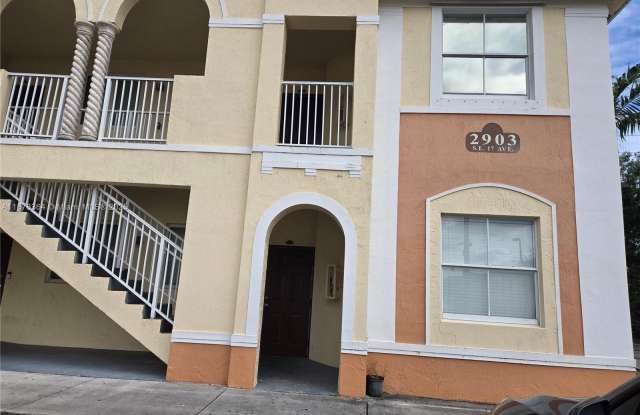 2903 SE 17th Ave photos photos