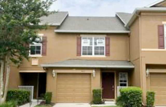 3/2.5 in Hawthorne Glen - New carpet and paint! photos photos