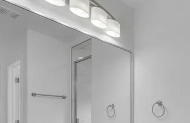 Modernized 3BR/2BA Home photos photos