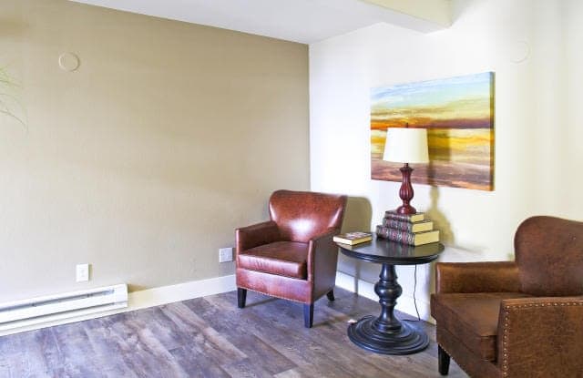Erlands Point Gallery 3