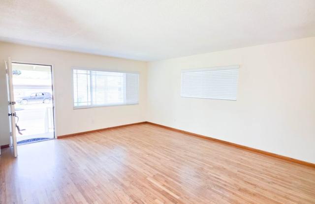 OPEN HOUSE: 9/19 10-11AM ~ 4BR House in Clairemont with 2 Car Garage! Gallery 4
