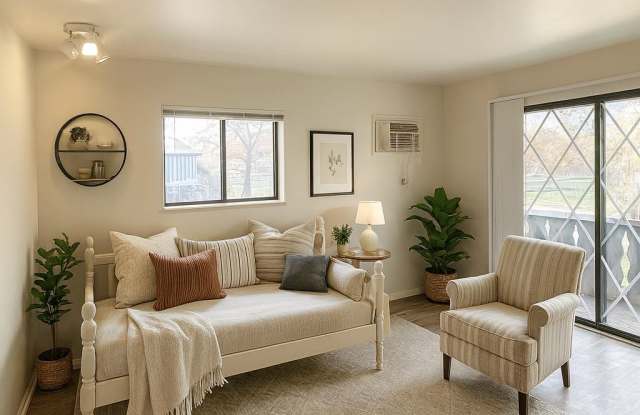 911 West Ardussi Street - 1 - 911 West Ardussi Street, Frankenmuth, MI 48734