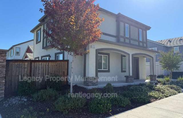 4364 White Ash Ln Gallery 1