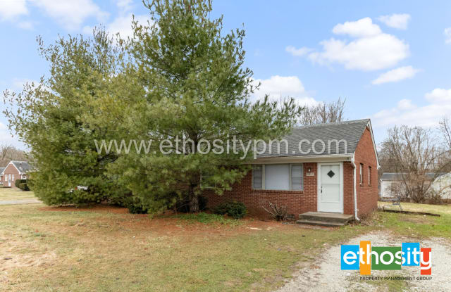 5820 Grandview Dr - 5820 Grandview Drive, Indianapolis, IN 46228