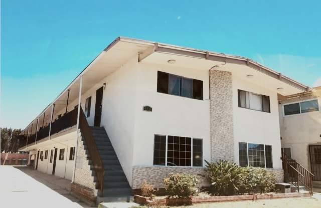 4381 W 134th St photos photos