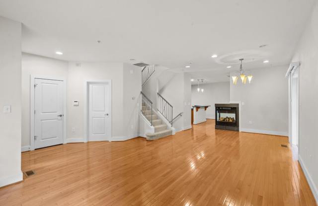 9625 MILESTONE WAY Gallery 4