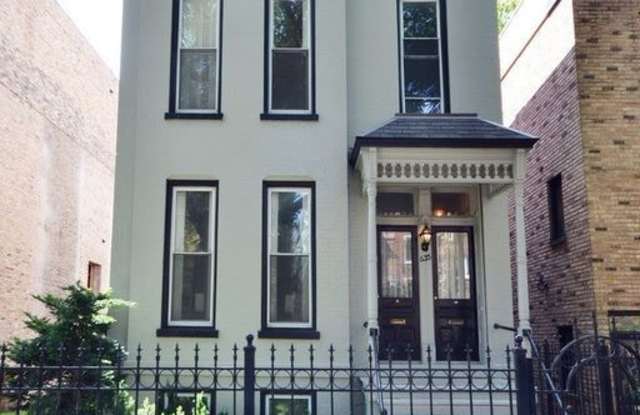 635 W Wellington Avenue - 635 West Wellington Avenue, Chicago, IL 60657