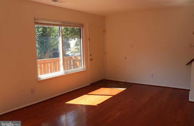 1817 WESTWIND WAY Gallery 3