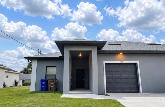 Hidden Gem! Beautiful 3/2 Duplex photos photos Hidden Gem! Beautiful 3/2 Duplex photos photos