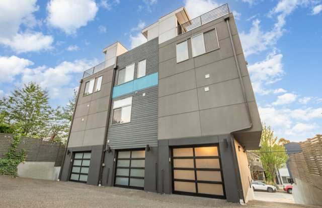 206 22nd Ave - 206 22nd Avenue, Seattle, WA 98122