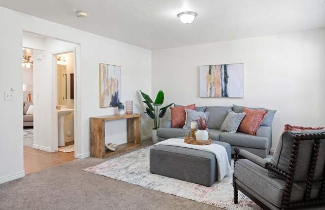 Beautiful 3 Bedroom Townhome In Hidden Valley Heights photos photos