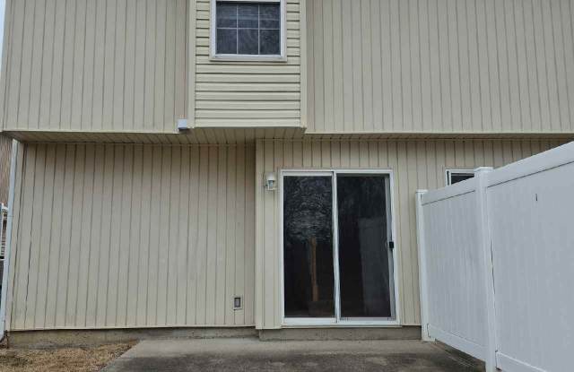 1205 Pebblecreek Drive - D Gallery 3