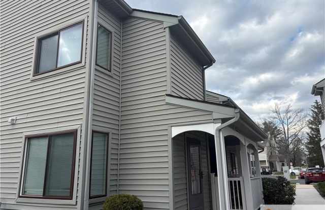 904 Gregorys Way unit: 904 photos photos