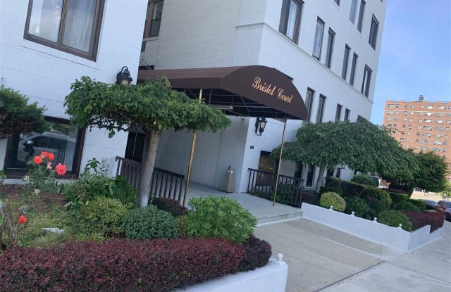 6305 BOULEVARD - 6305 Kennedy Blvd E, West New York, NJ 07093