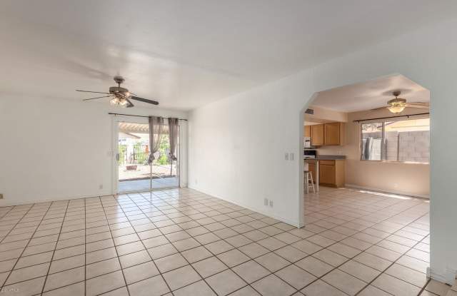 4932 W VILLA RITA Drive Gallery 4