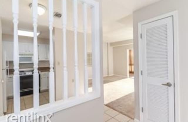 1800 Clairmont Lk Unit 622 - 1800 Clairmont Lake, North Druid Hills, GA 30033