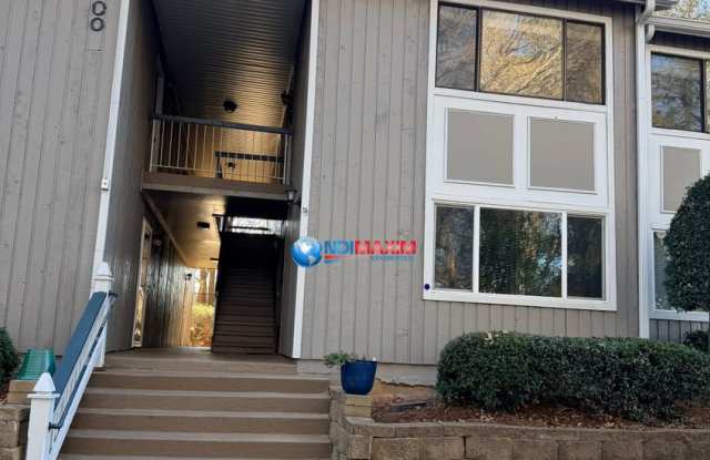 Renovated townhouse in Peachtree Corners photos photos