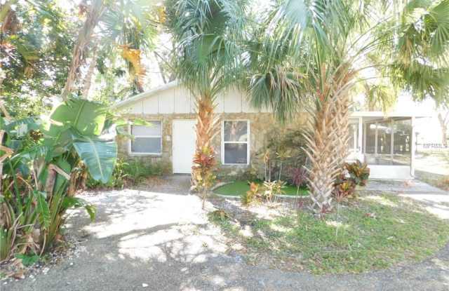 2686 SUNSET DRIVE - 2686 Sunset Dr, Largo, FL 33770