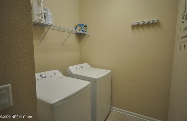16090 BLOSSOM LAKE DR Gallery 3