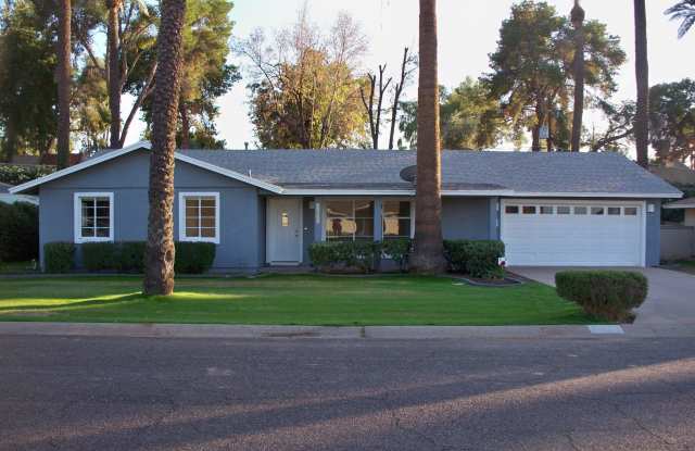 4623 E CATALINA Drive - 4623 East Catalina Drive, Phoenix, AZ 85018