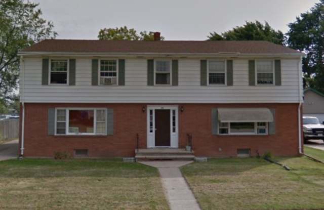 112 Andrew Avenue - 4 photos photos
