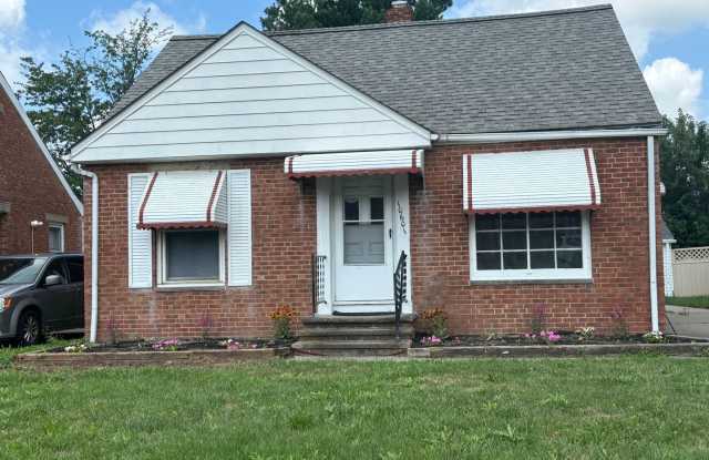 Spacious Single Family 3 Bedroom with Central Air - Will Not Last Long! photos photos