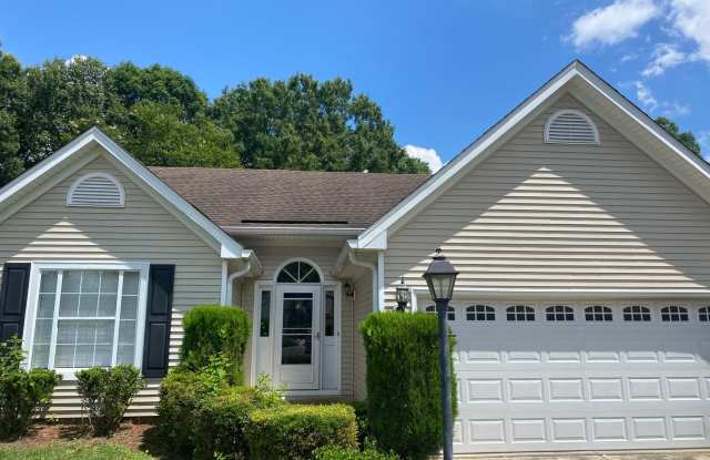 Charming 3BR Ranch in Indian Trail - 4004 Brookforest Lane, Indian Trail, NC 28079