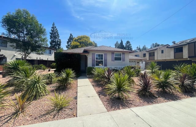 1650-1652 Park Avenue - 1650 - 1650 Park Avenue, Long Beach, CA 90815 1650-1652 Park Avenue - 1650 - 1650 Park Avenue, Long Beach, CA 90815