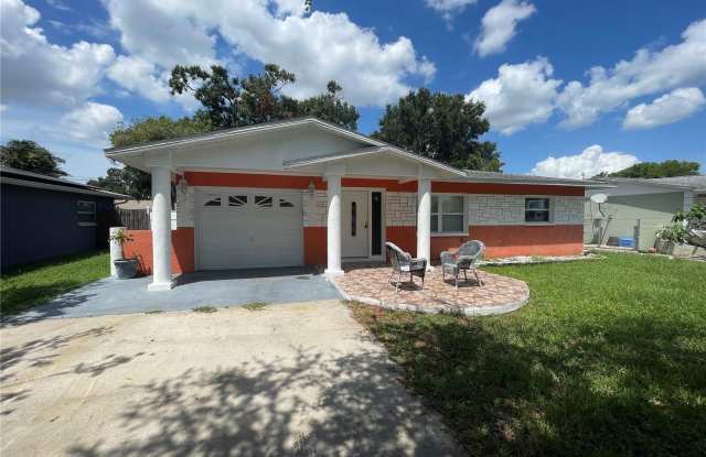 5491 100TH AVENUE N - 5491 100th Avenue, Pinellas Park, FL 33782