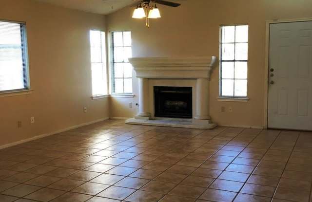 12305 Emery Oaks Rd Gallery 2