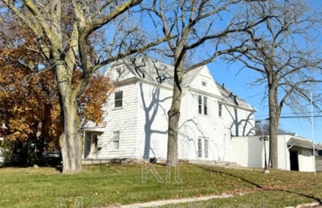 1141 earlwood - 1141 Earlwood Avenue, Oregon, OH 43616