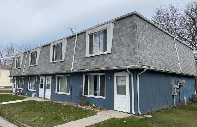 1642 West Morgan Avenue - 1642 West Morgan Avenue, Chesterton, IN 46304 1642 West Morgan Avenue - 1642 West Morgan Avenue, Chesterton, IN 46304