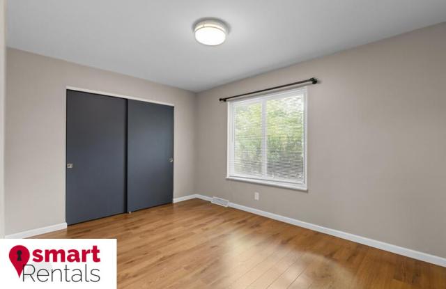 13008 Ferncrest Court Gallery 2