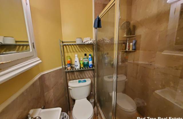 22 Burton St photos photos