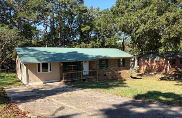 Spacious 3-Bedroom, 1.5-Bathroom Home for Rent in Eastaboga, AL Gallery 3