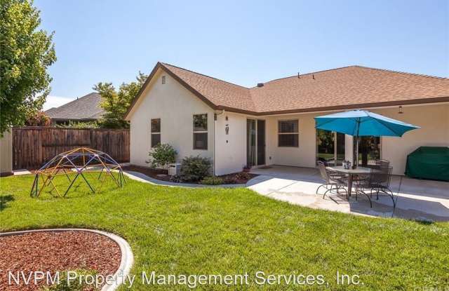 1932 Wisteria Lane Gallery 2