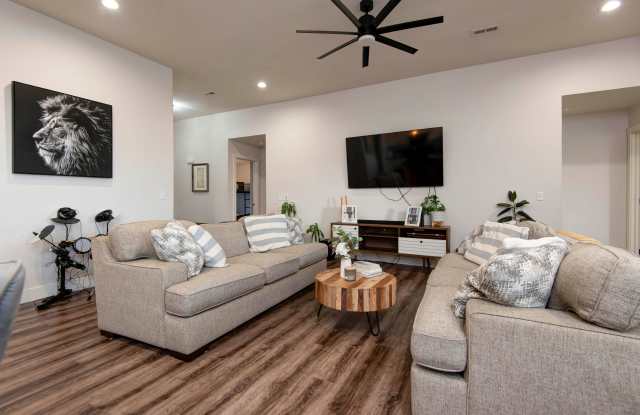 2382 Athens St photos photos